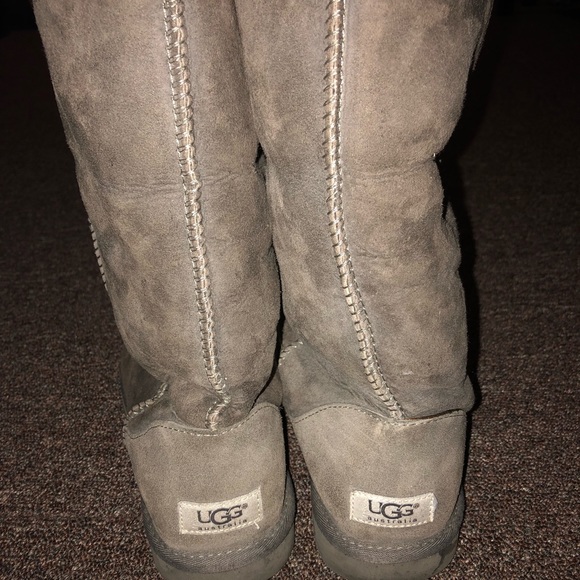 Gray Uggs - Picture 2 of 3